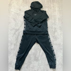 Nike Matching Set